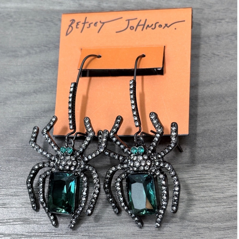 Betsey Johnson Spider Drop Earrings Shepherd Hook Green Crystal Pave Gunmetal